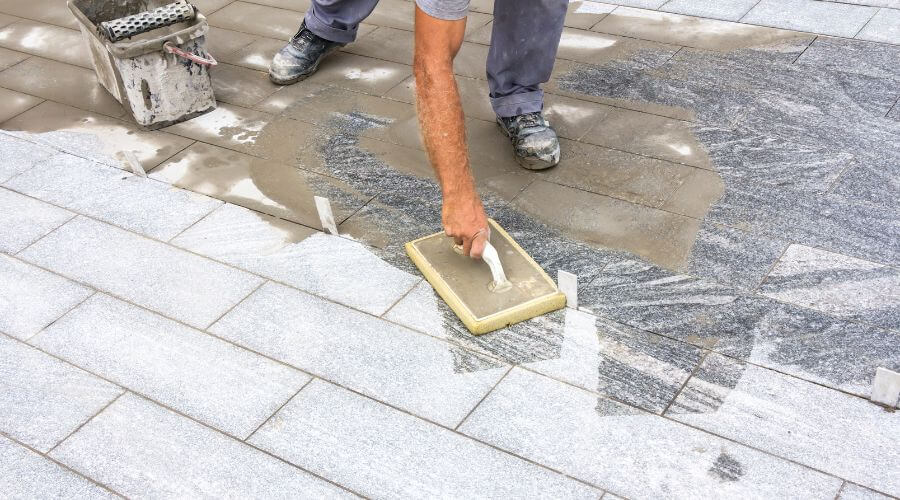 Professional gutter cleaning in Dulce, NM